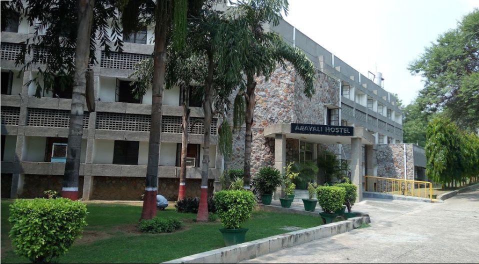 Aravali Hostel